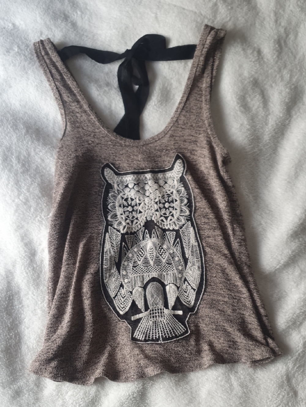 Sleeveless Owk Tank Top
